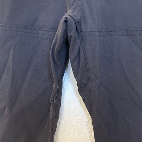 Prana Men's Black Cargo Pants - Picture 4 of 7